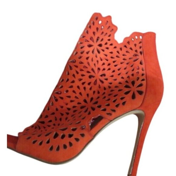ALDO Ralidien Red Vegan Leather perforated peep toe booties heeled ankle boots - Picture 8 of 15